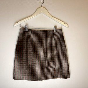 Lush brand plaid mini skirt with slit | Size Medium